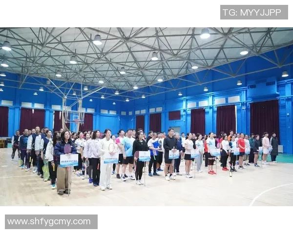 武汉羽毛球队在全国团队协作排行榜中荣获第五名展现出色实力与团队精神