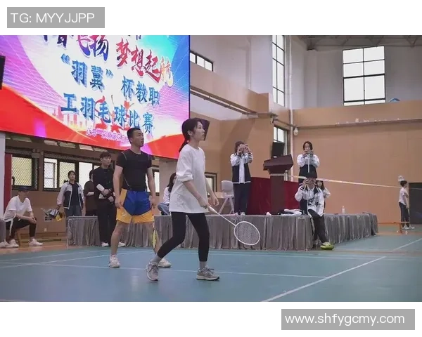 赛后分析：上海羽毛球队与南京羽毛球队技术对抗的精彩瞬间与战术解析